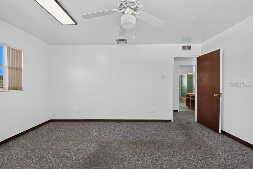 2150 W DR MARTIN LUTHER KING JR BLVD — photo 40