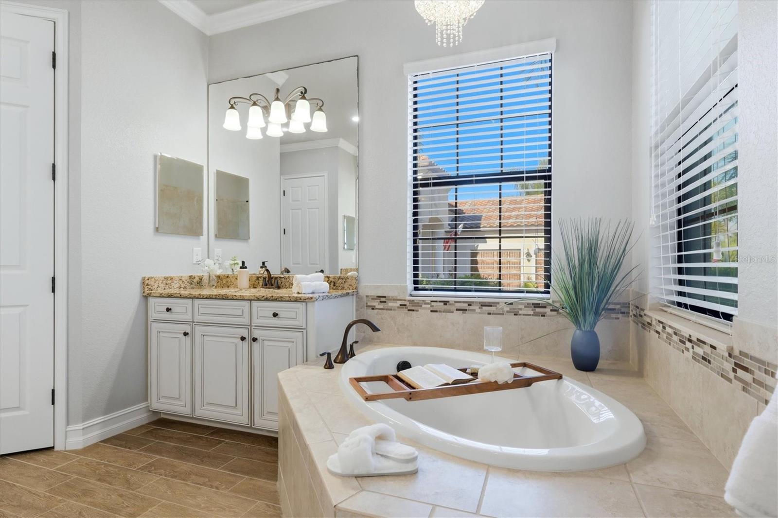 8816 RUM RUNNER PL — photo 20