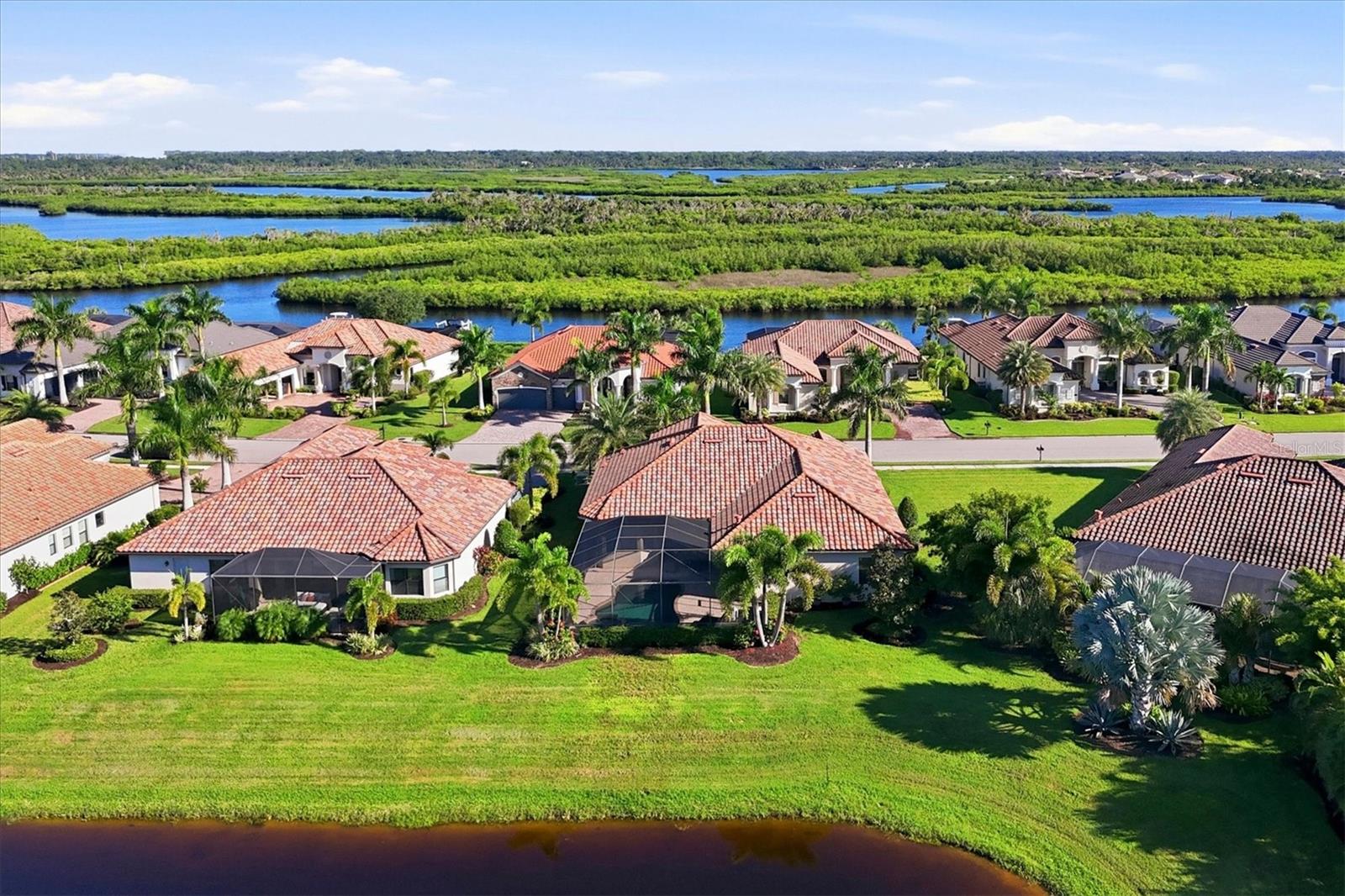 8816 RUM RUNNER PL — photo 39