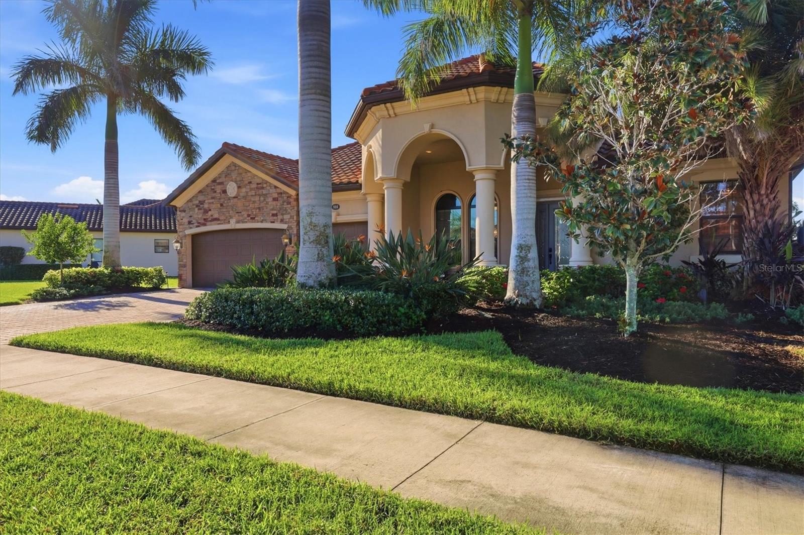 8816 RUM RUNNER PL — photo 3