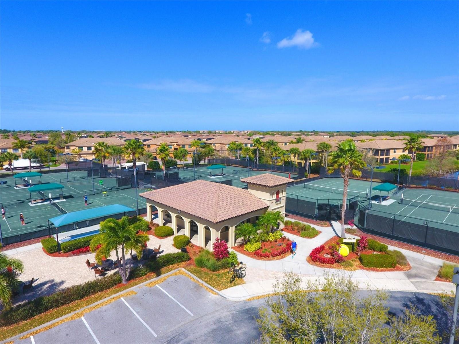 8816 RUM RUNNER PL — photo 72