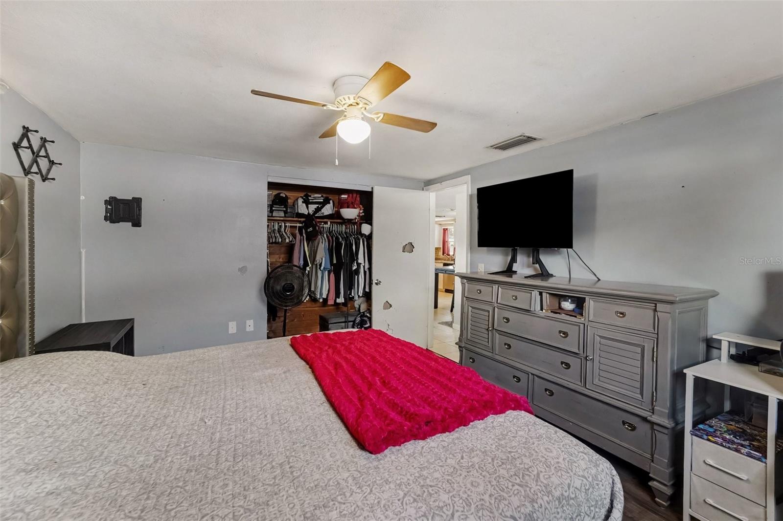 5145 MANOR DR — photo 13