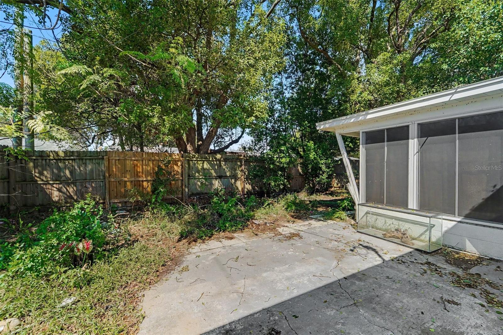 5145 MANOR DR — photo 16