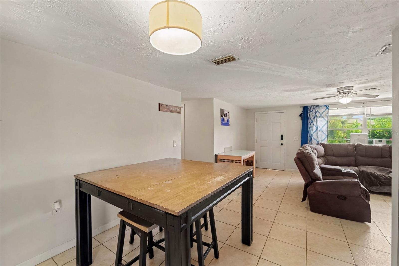5145 MANOR DR — photo 7