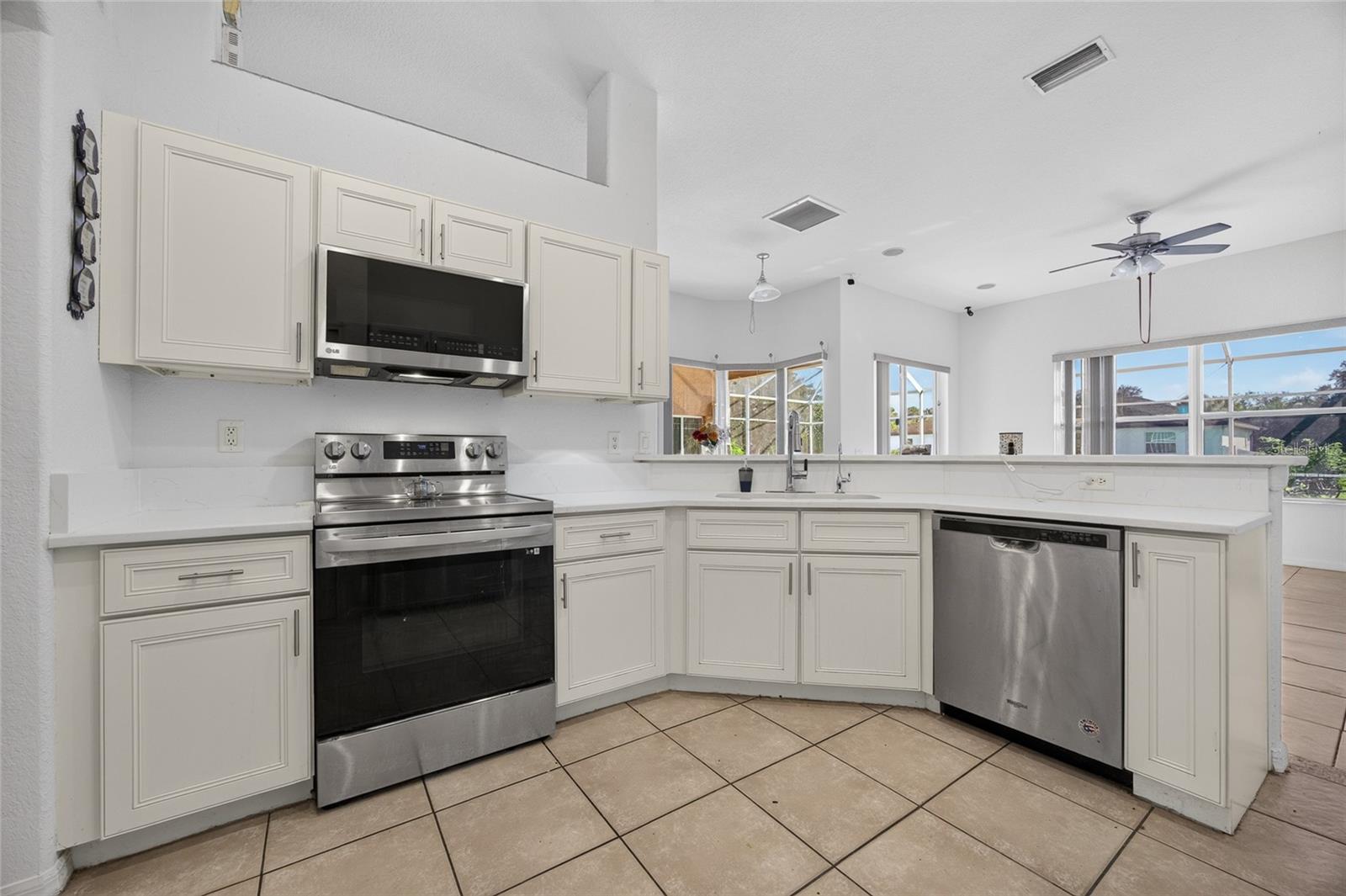 4570 MCALLISTER LN — photo 15