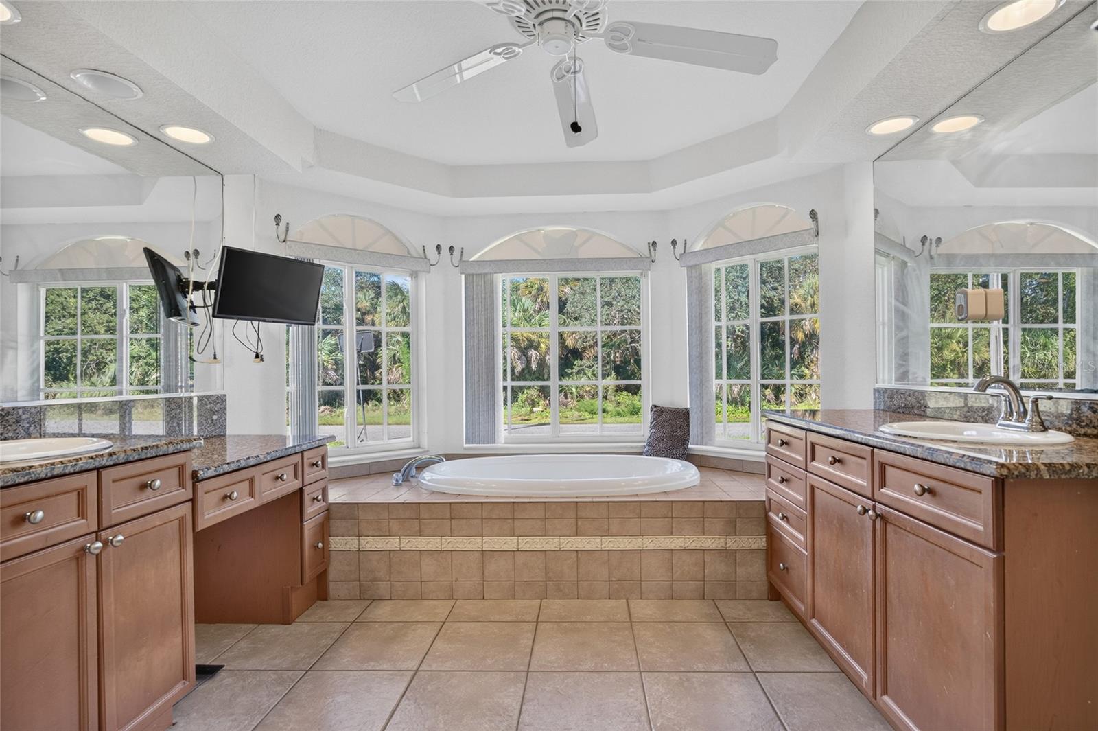 4570 MCALLISTER LN — photo 19
