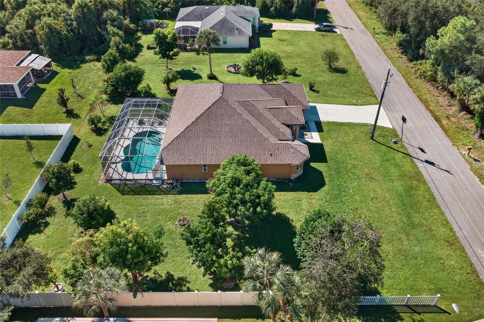 4570 MCALLISTER LN — photo 31