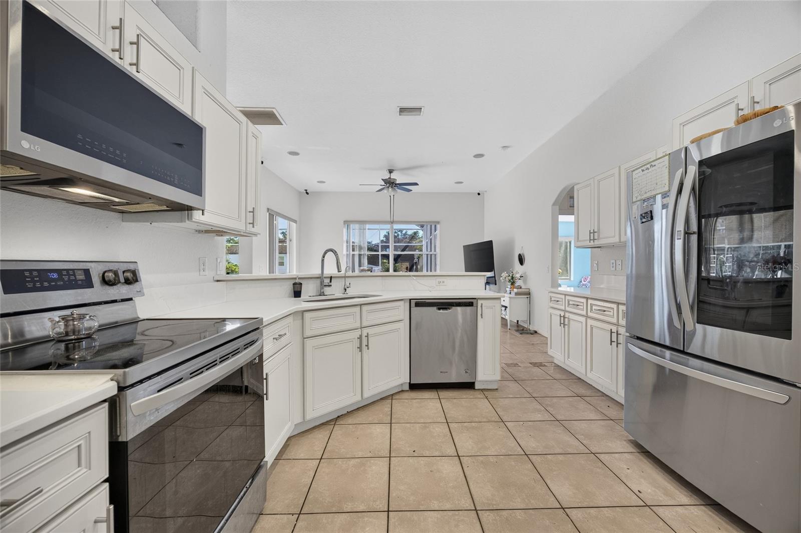 4570 MCALLISTER LN — photo 13