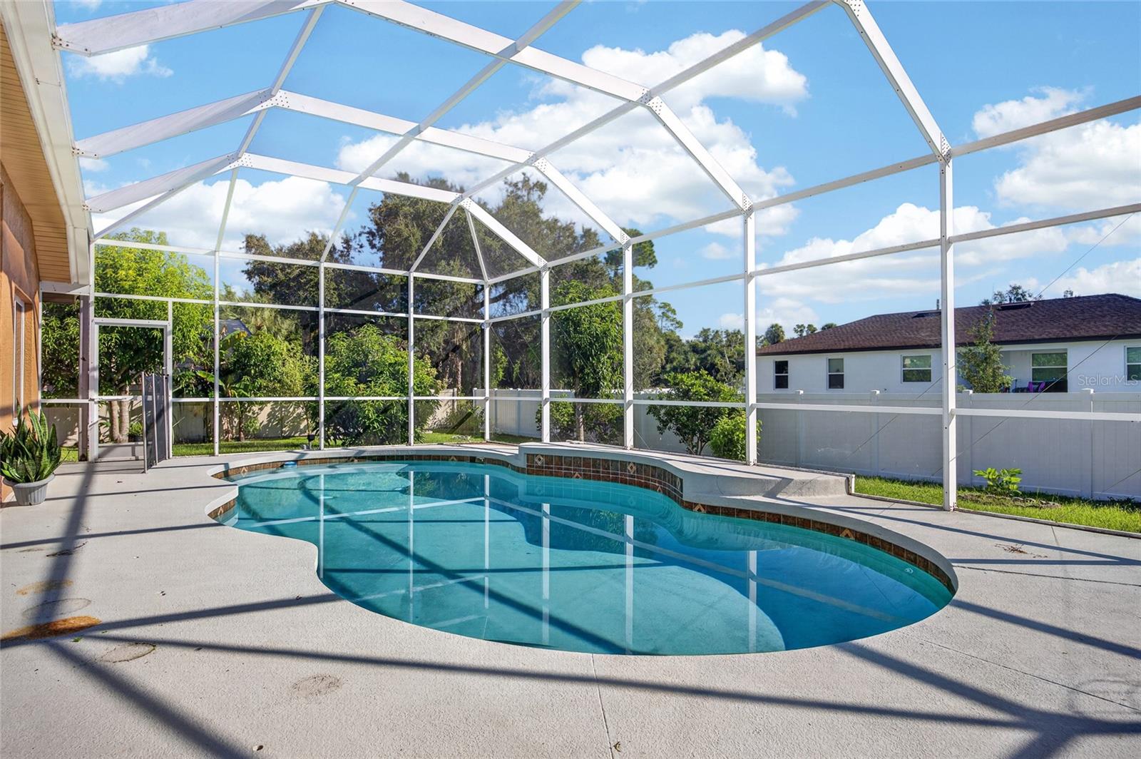 4570 MCALLISTER LN — photo 25