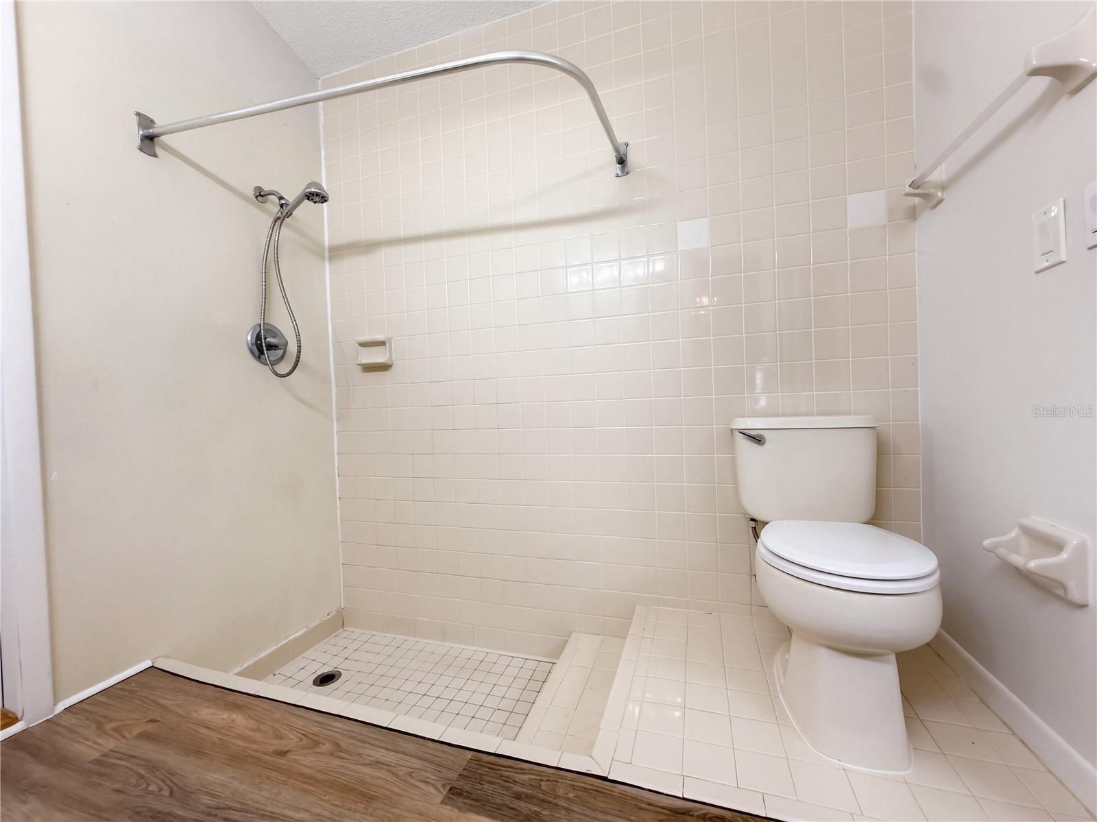 1309 KEEL PL — photo 23