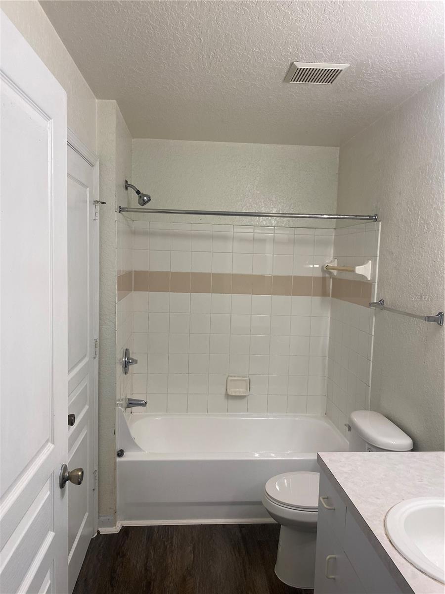 17110 CARRINGTON PARK DR #803 — photo 14