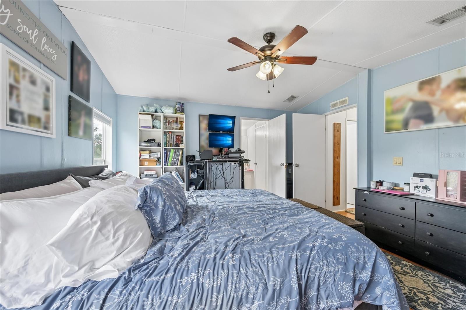 27815 CROSBY RD — photo 13