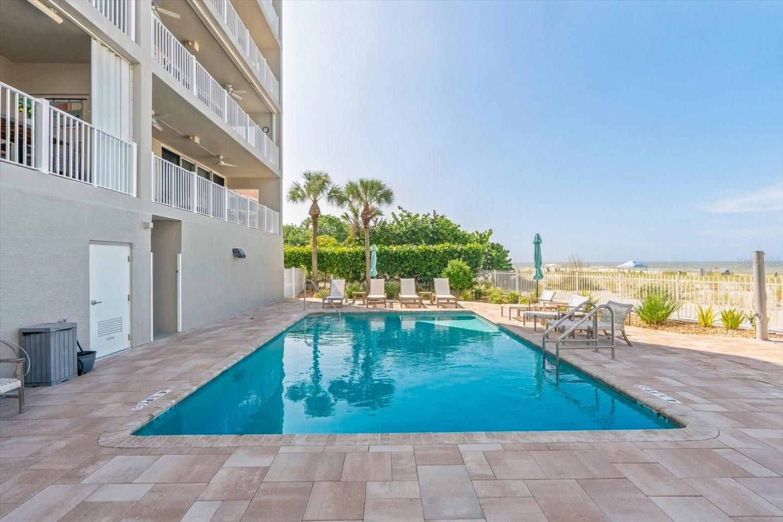 19600 GULF BLVD #301 — photo 44