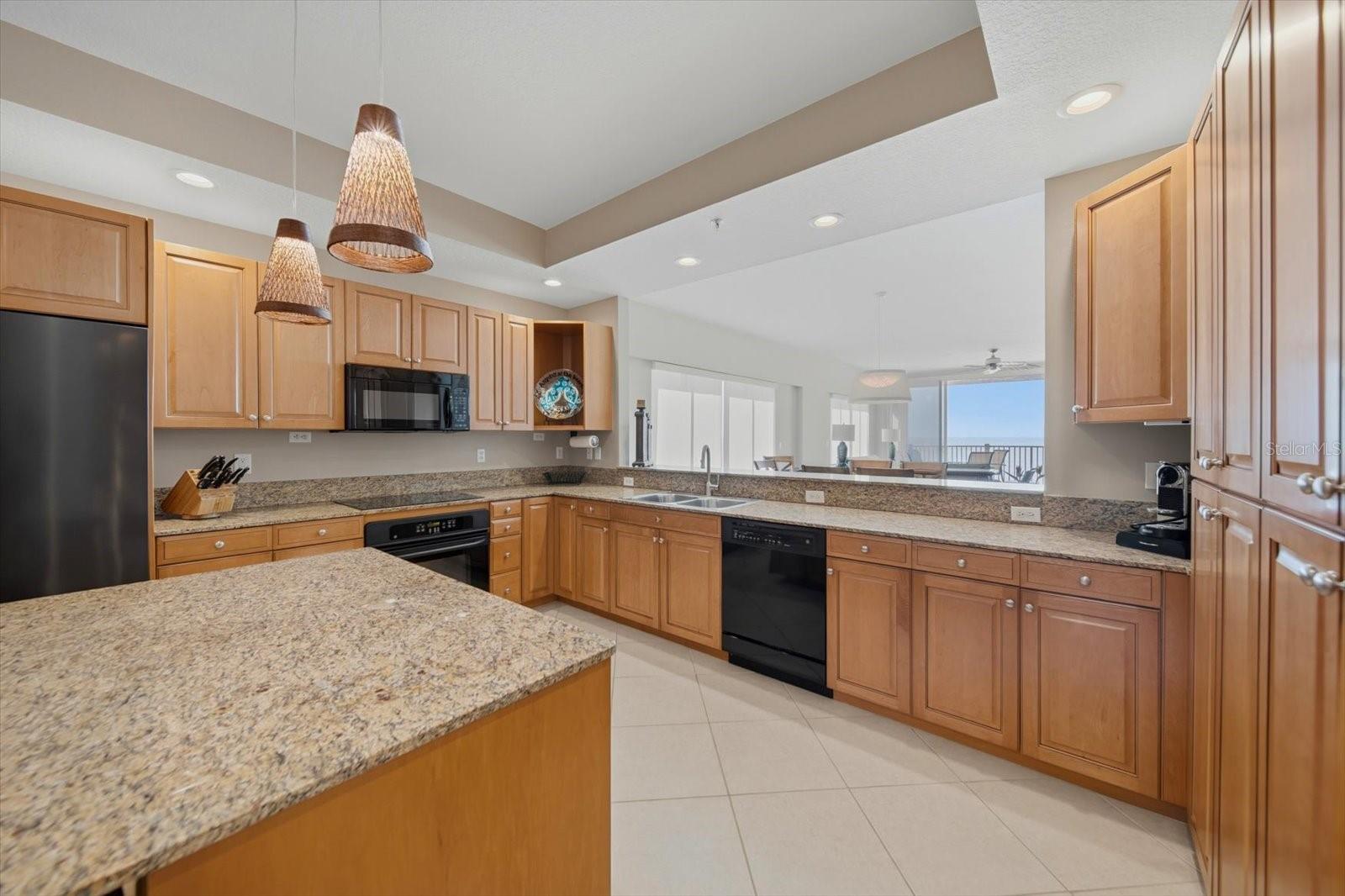 19600 GULF BLVD #301 — photo 9