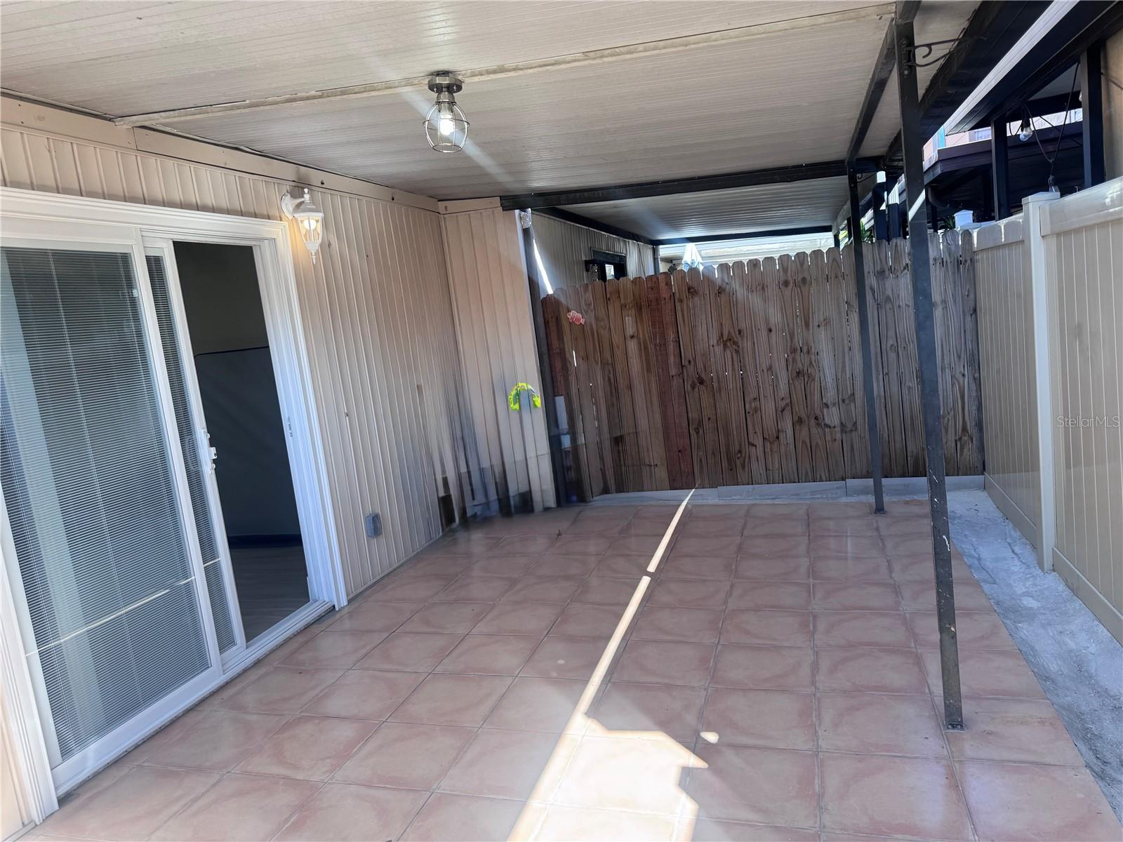 3418 SUNRISE VILLAS CT N — photo 29