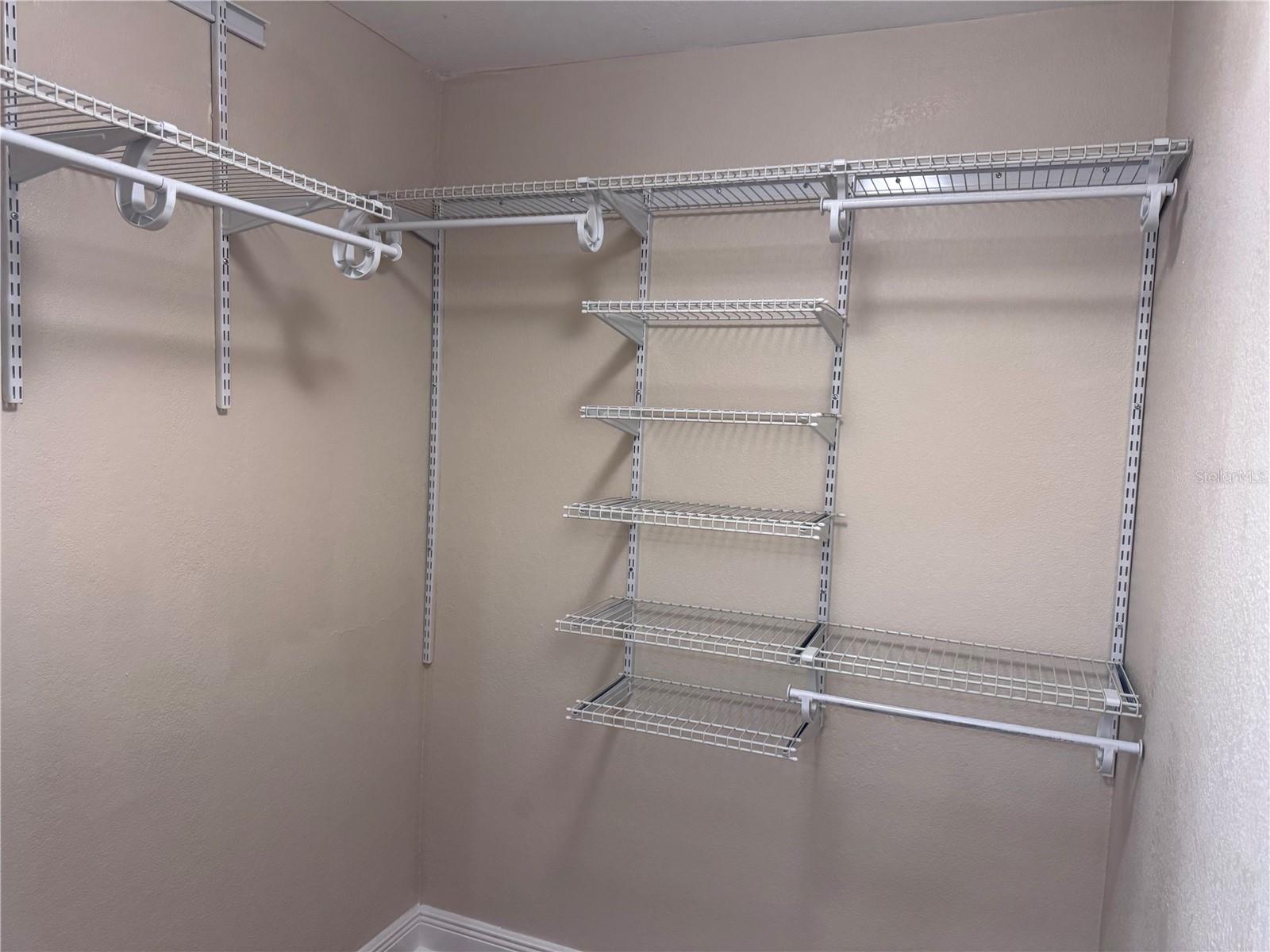 3418 SUNRISE VILLAS CT N — photo 21