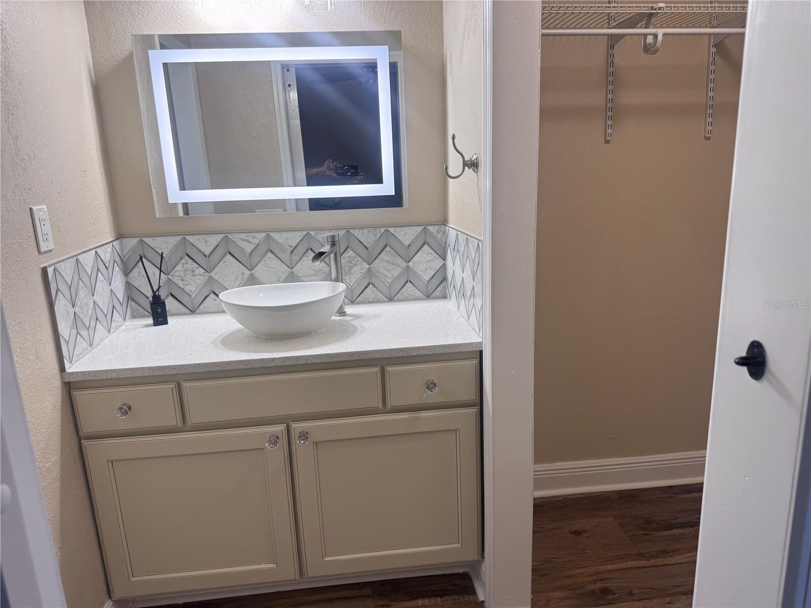 3418 SUNRISE VILLAS CT N — photo 20