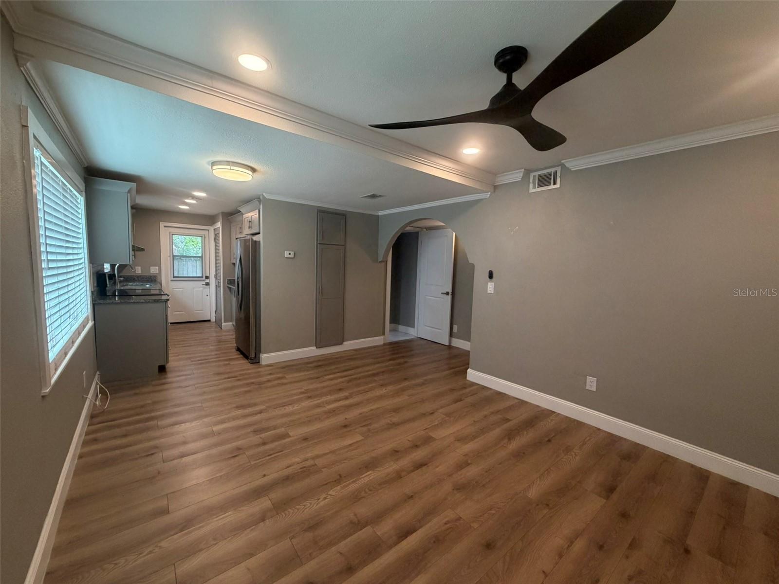 101 W LEMON ST #2 — photo 6