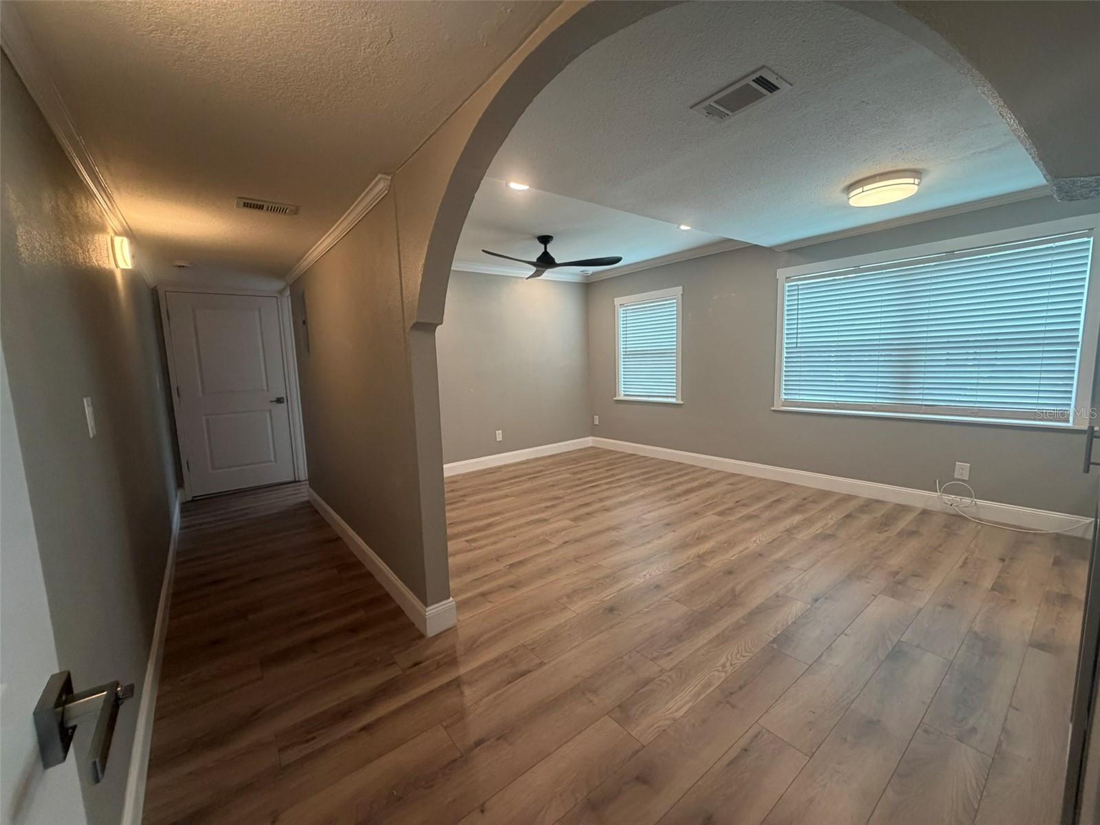 101 W LEMON ST #2 — photo 8