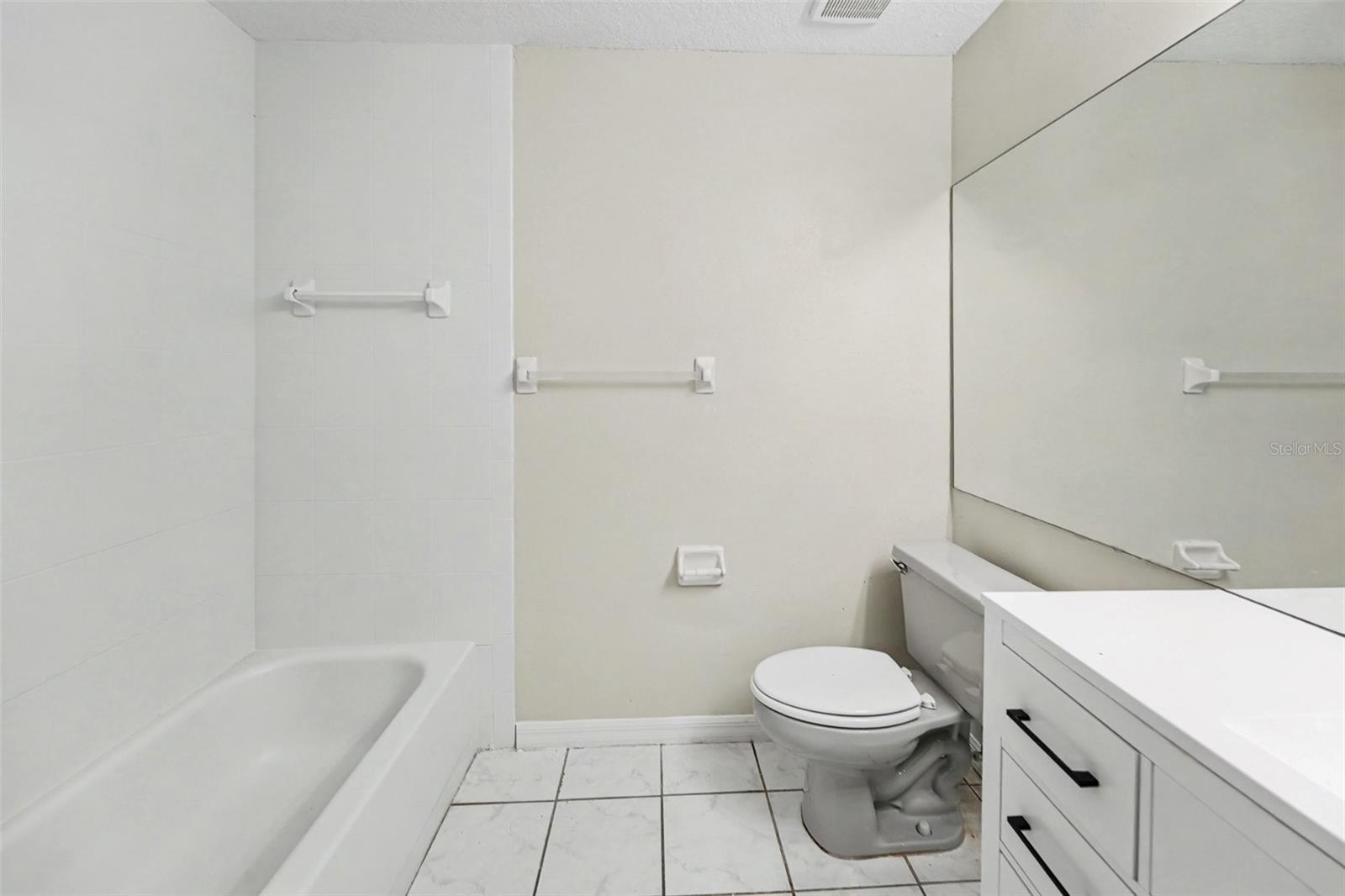 5111 QUEEN PALM TER NE — photo 29