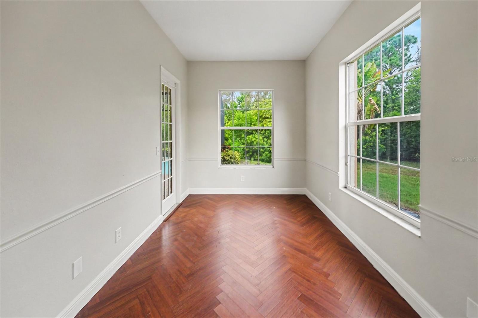 5111 QUEEN PALM TER NE — photo 18
