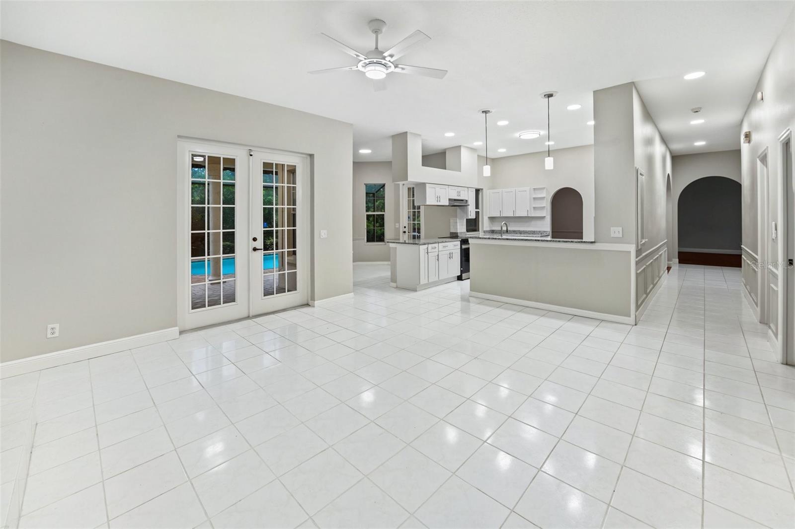 5111 QUEEN PALM TER NE — photo 12