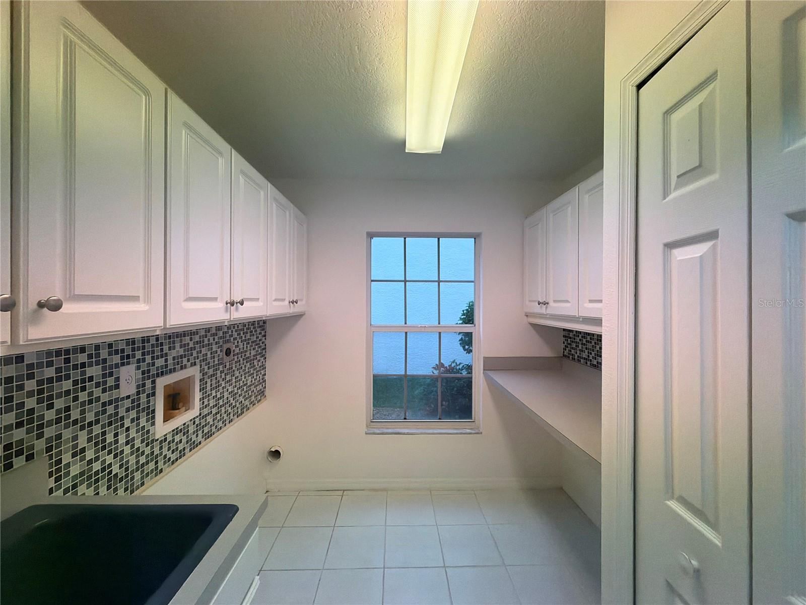 5111 QUEEN PALM TER NE — photo 22