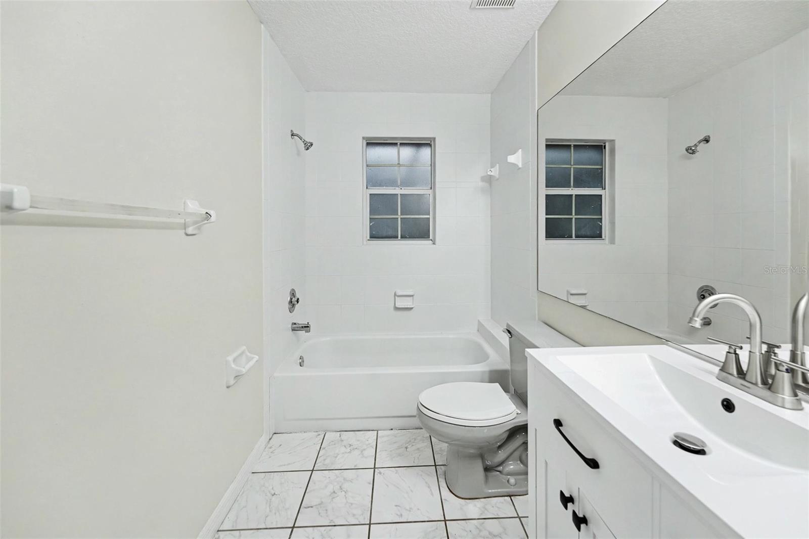 5111 QUEEN PALM TER NE — photo 28