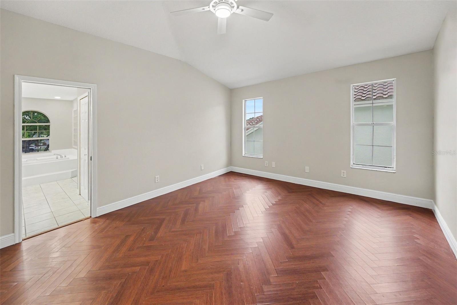 5111 QUEEN PALM TER NE — photo 16