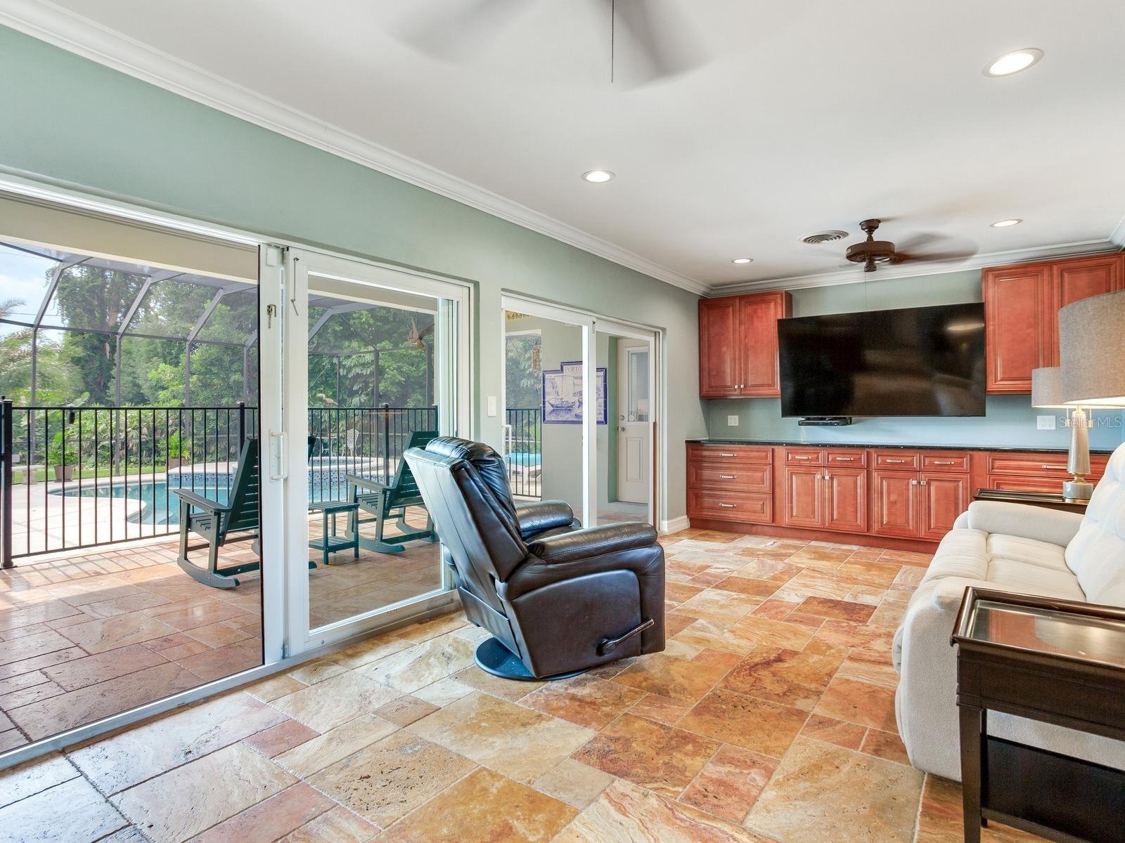 6930 BOUGAINVILLA AVE S — photo 16