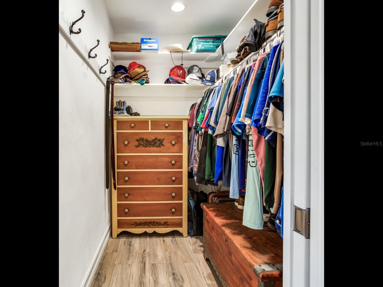 6930 BOUGAINVILLA AVE S — photo 48