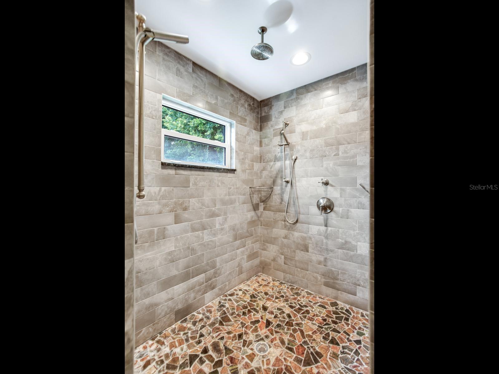 6930 BOUGAINVILLA AVE S — photo 46