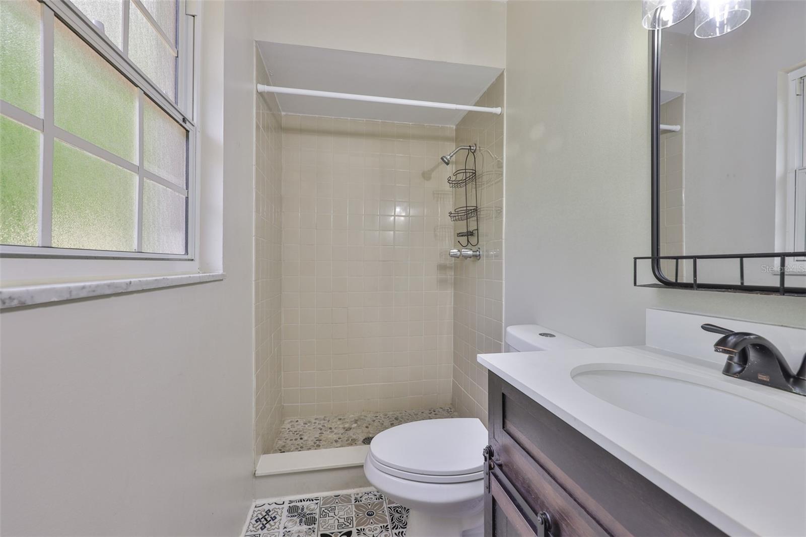 121 WINDY CIR — photo 19