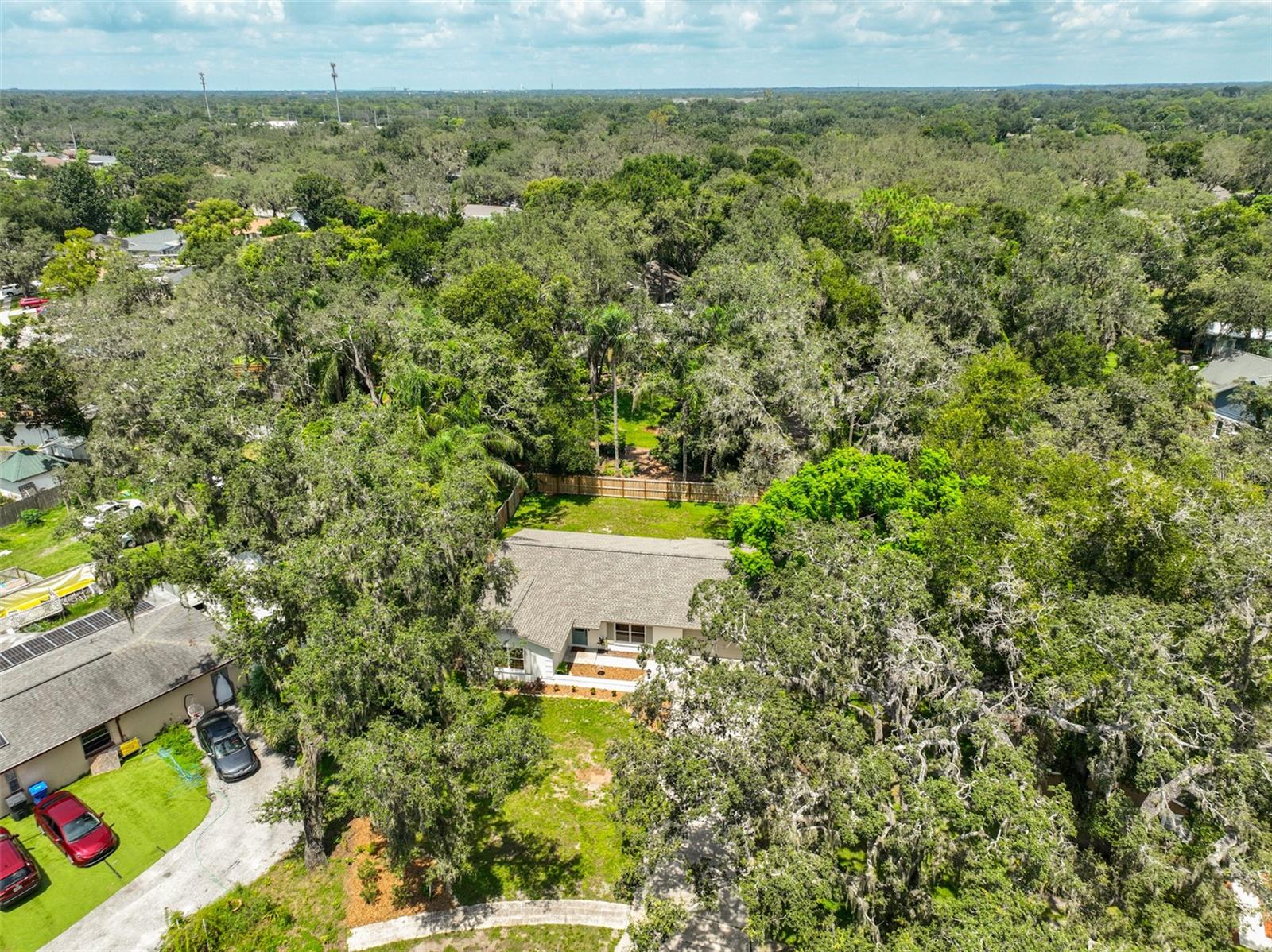 121 WINDY CIR — photo 35