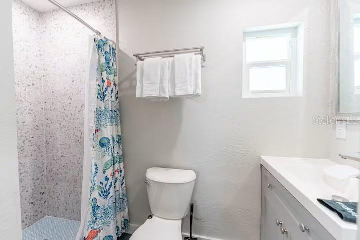 122 CORAL AVE — photo 38