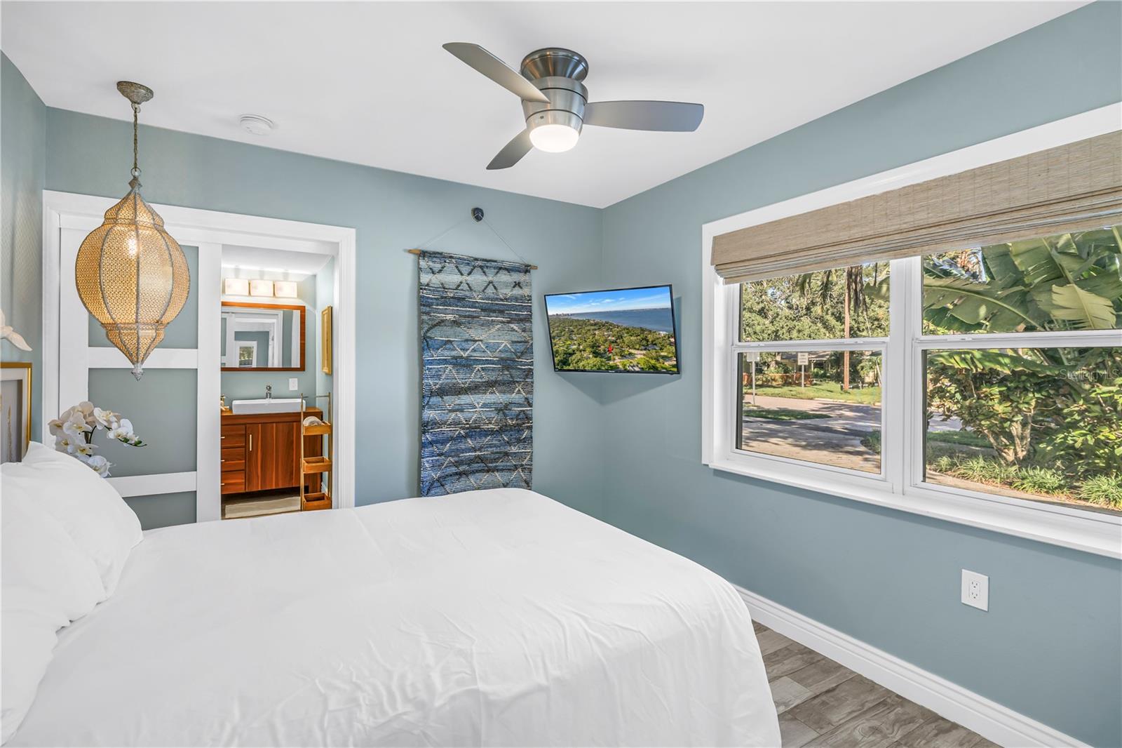 844 PATTERSON DR — photo 29