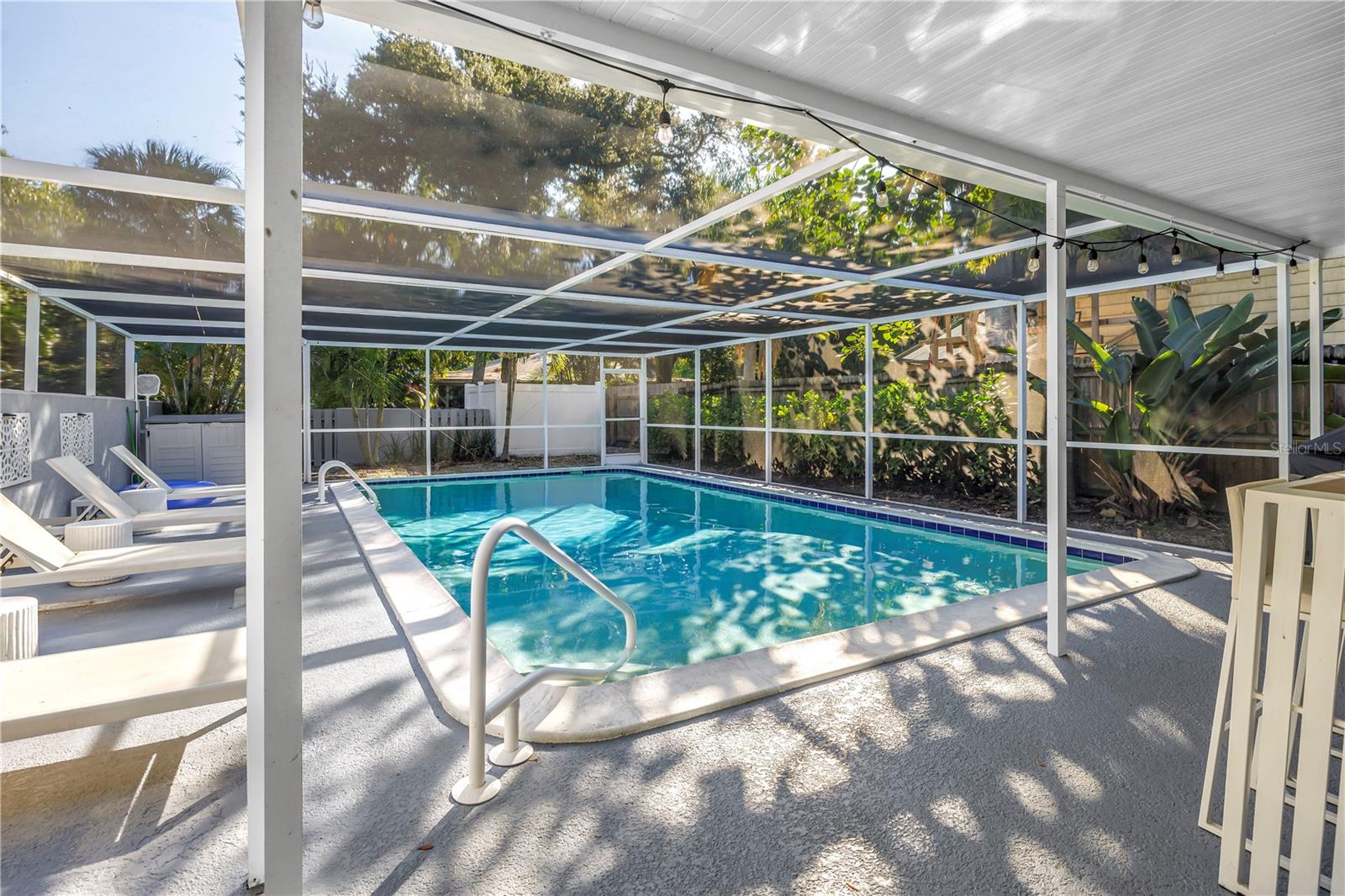 844 PATTERSON DR — photo 38