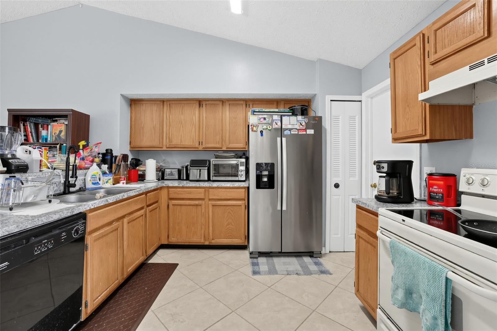 1805 LAKEWIND DR — photo 19