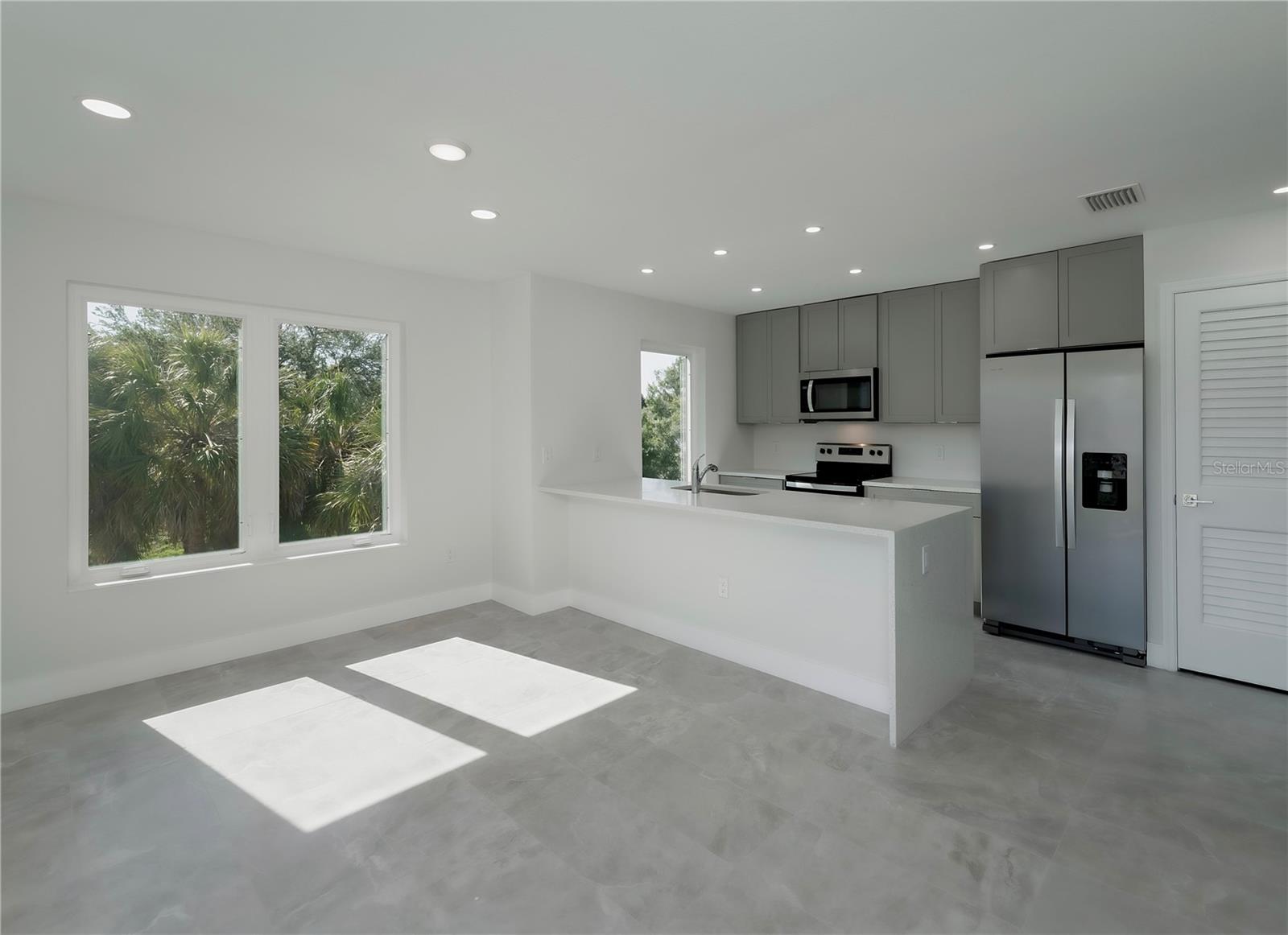 310 HIBISCUS ST #A — photo 20