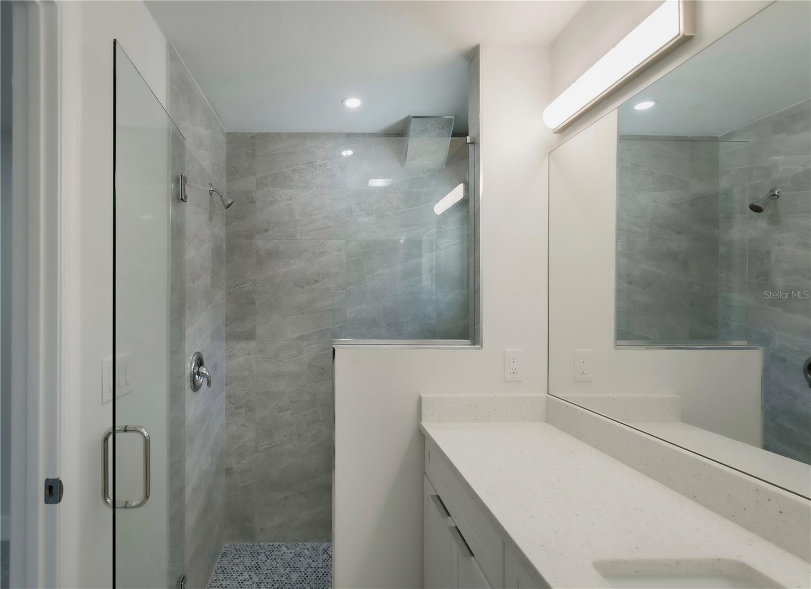 310 HIBISCUS ST #A — photo 10