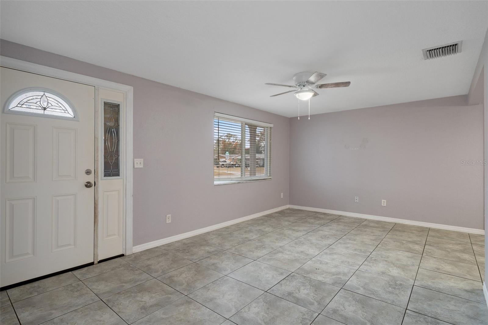 4925 BEACON HILL DR — photo 7