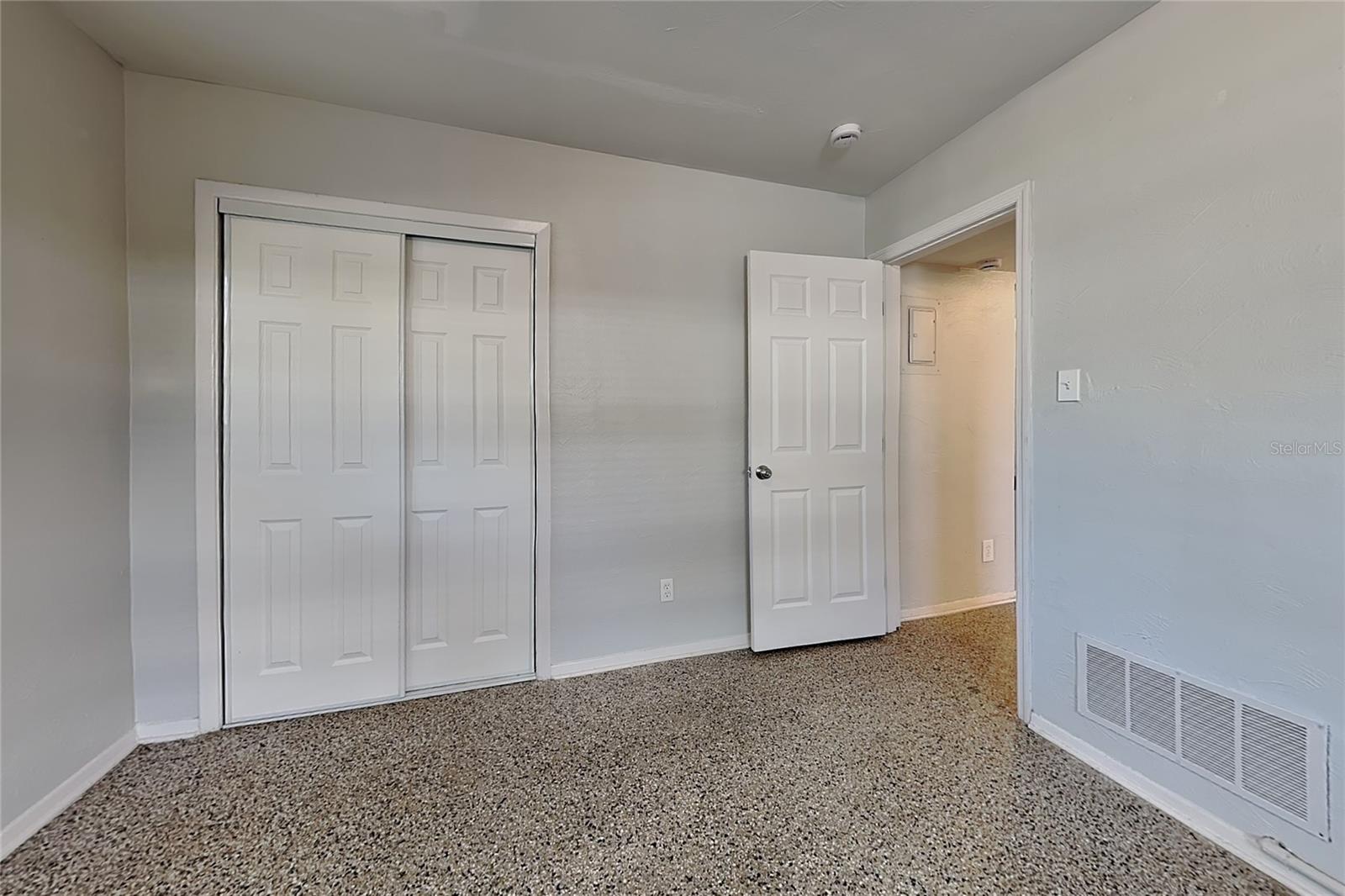 1505 E GENESEE ST — photo 11