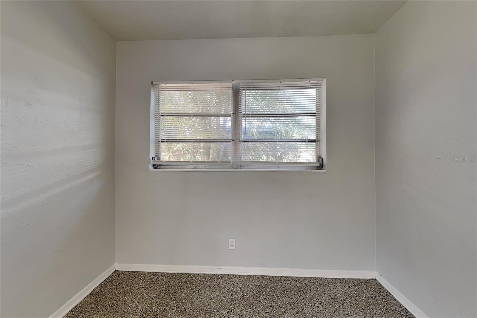 1505 E GENESEE ST — photo 5