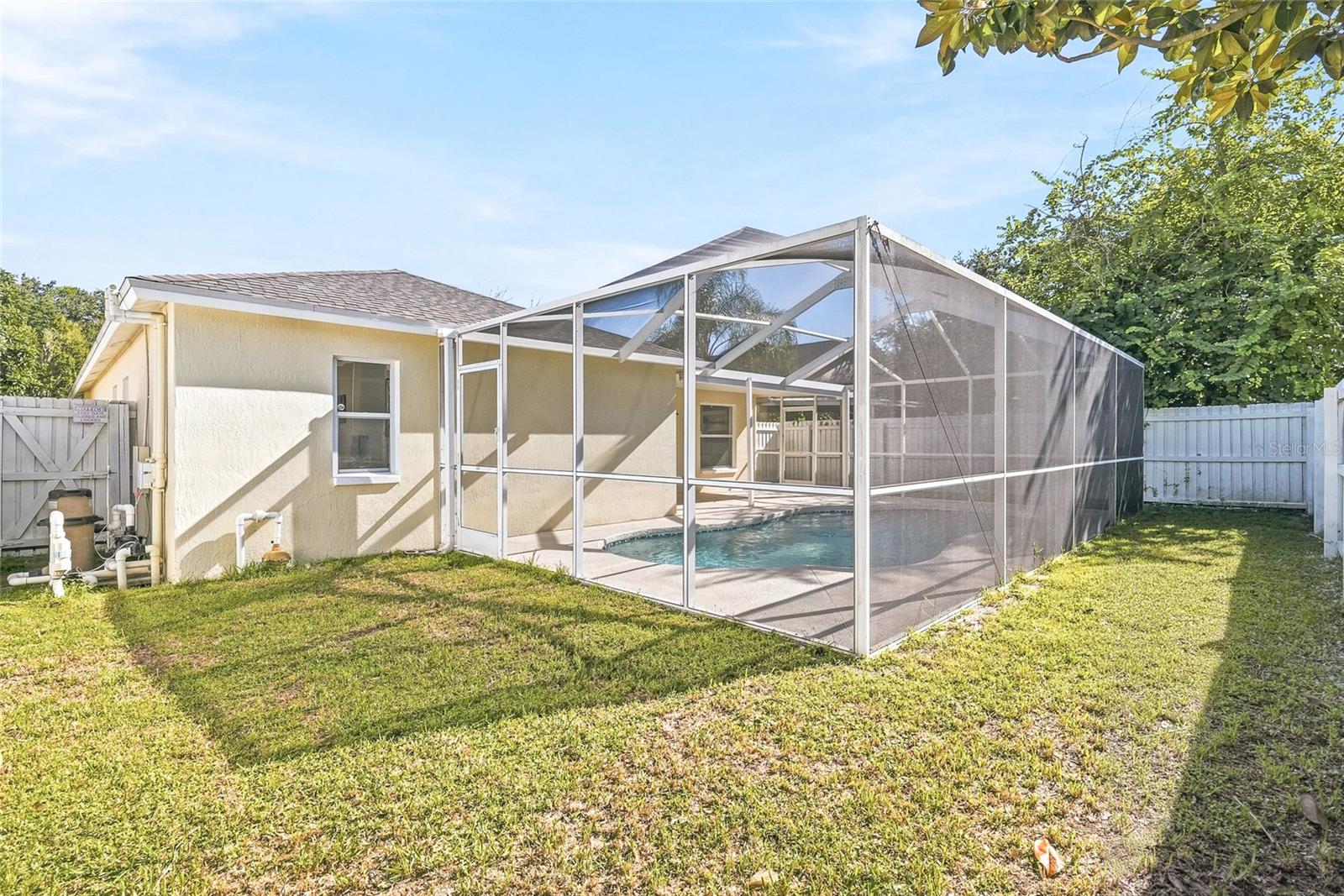 30726 TREMONT DR — photo 41