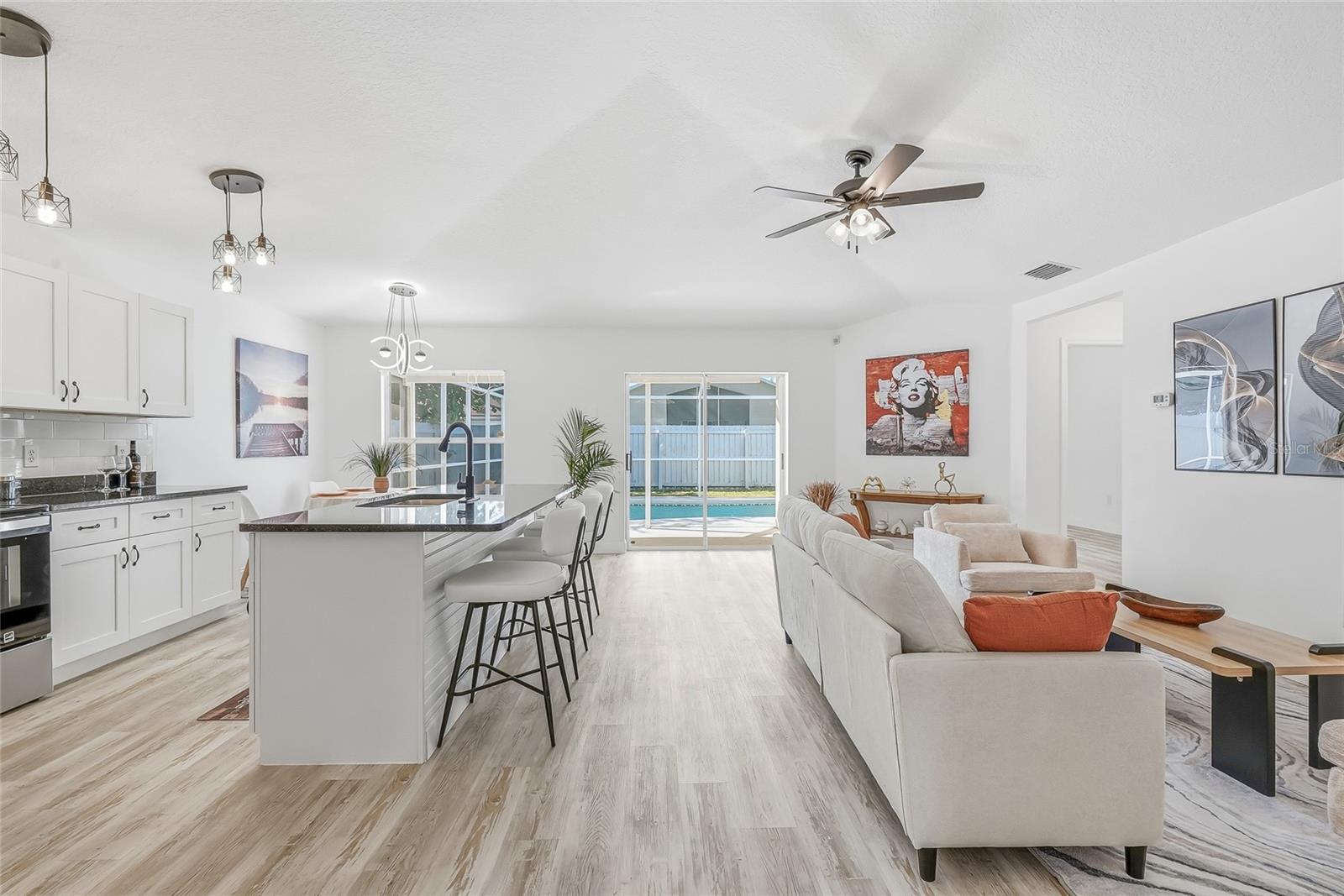 30726 TREMONT DR — photo 10