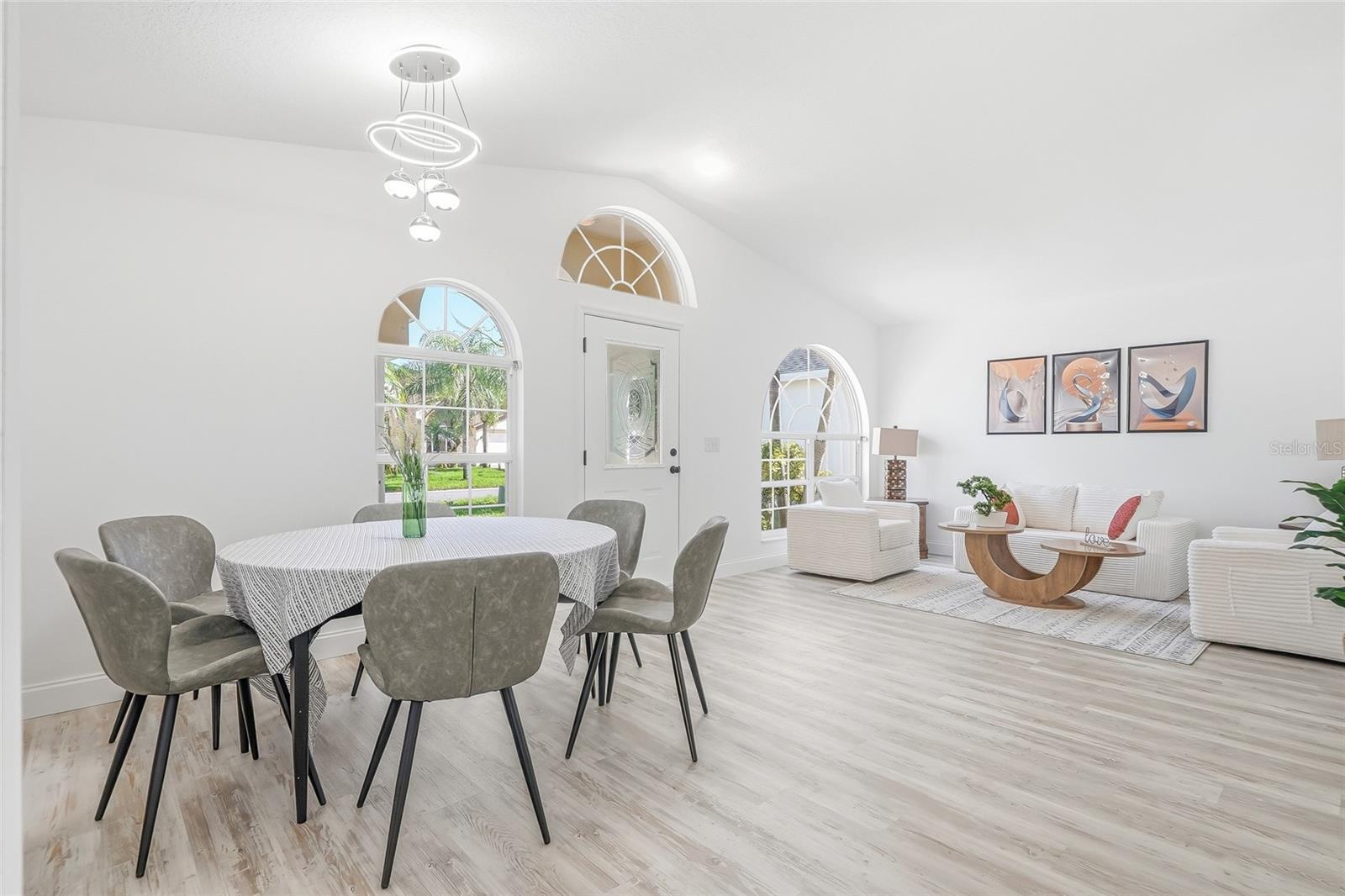 30726 TREMONT DR — photo 9