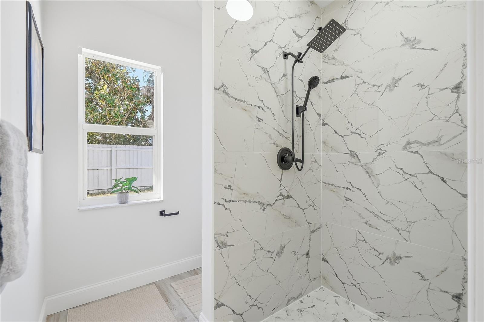 30726 TREMONT DR — photo 28