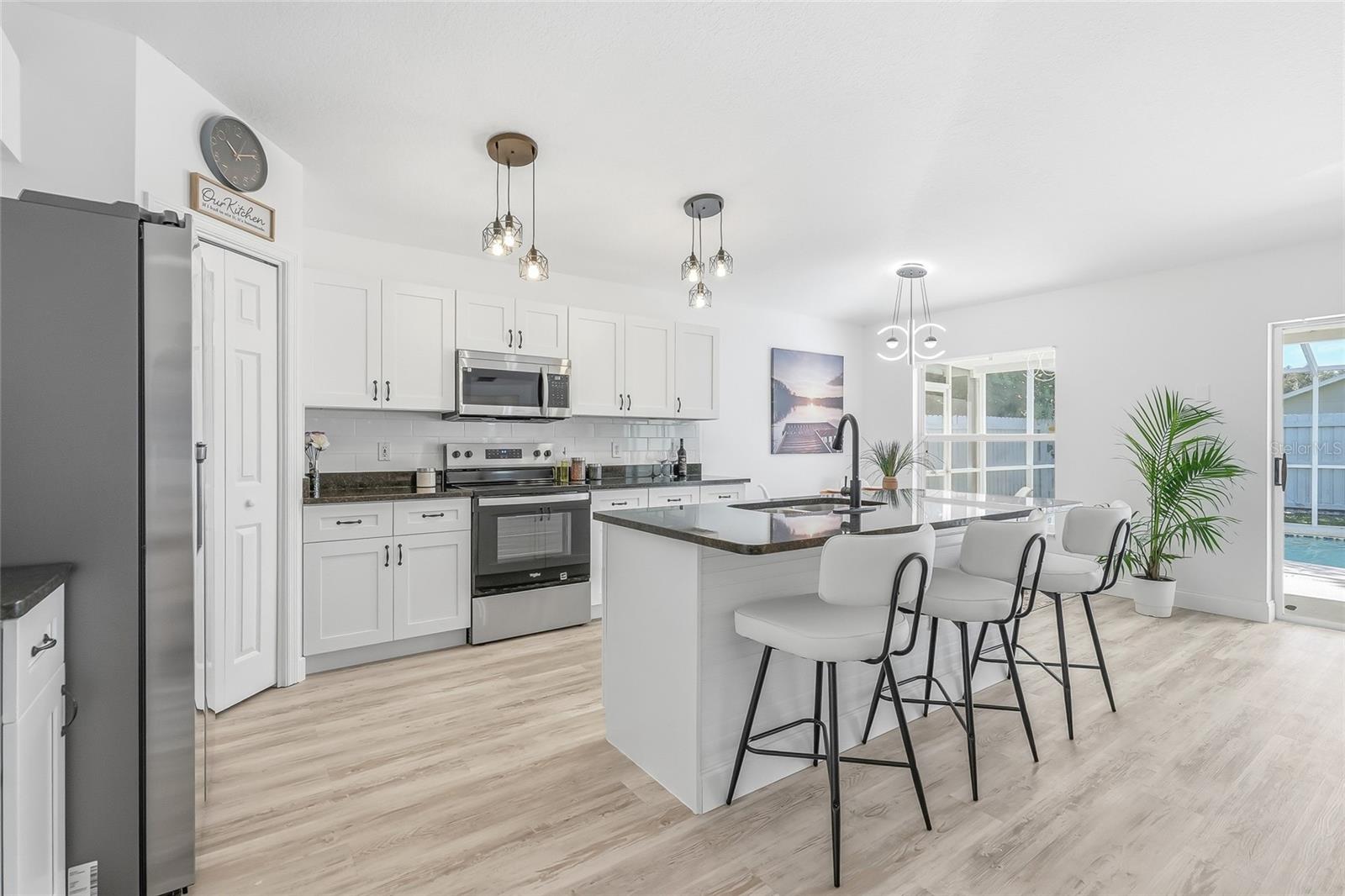 30726 TREMONT DR — photo 11