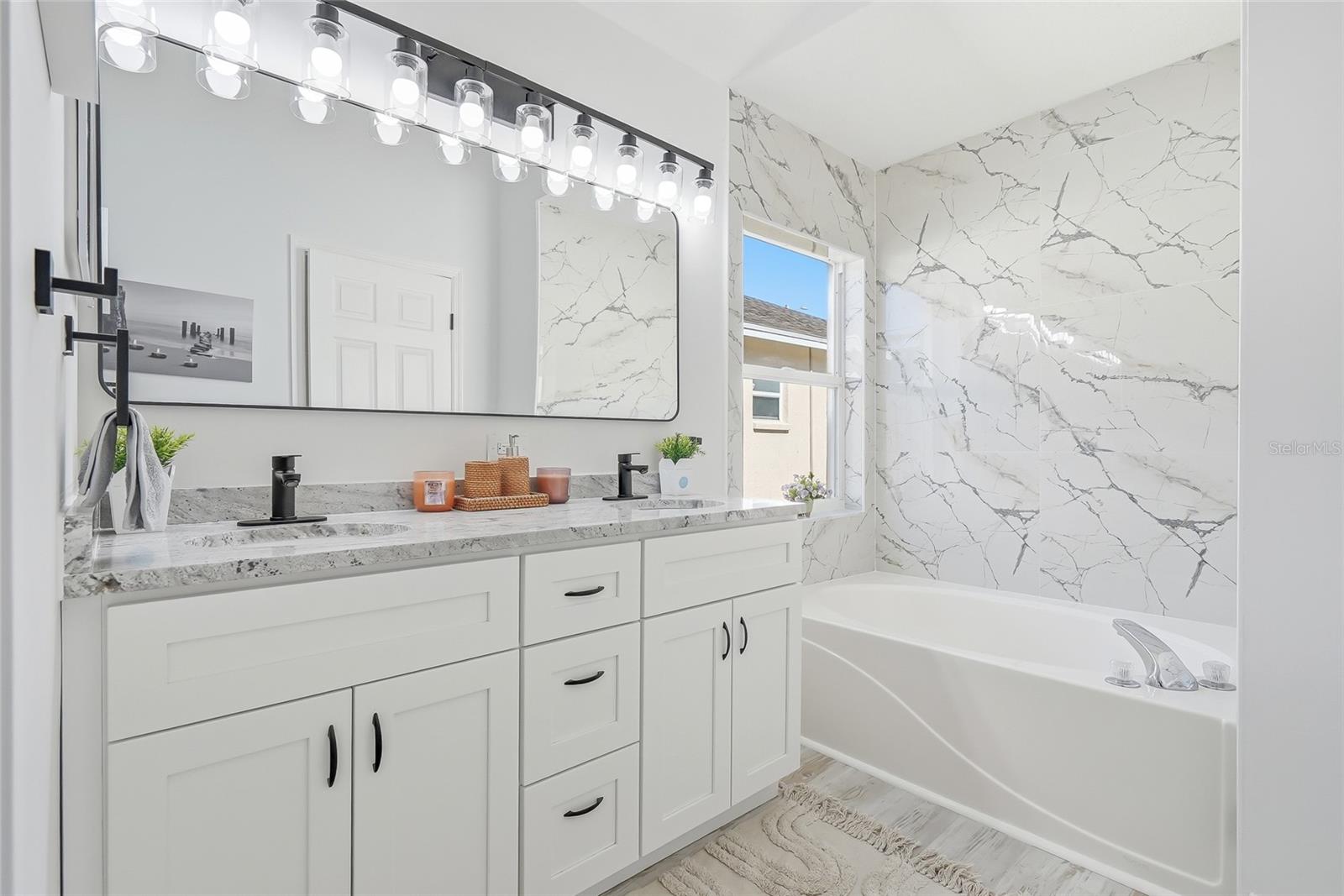 30726 TREMONT DR — photo 25