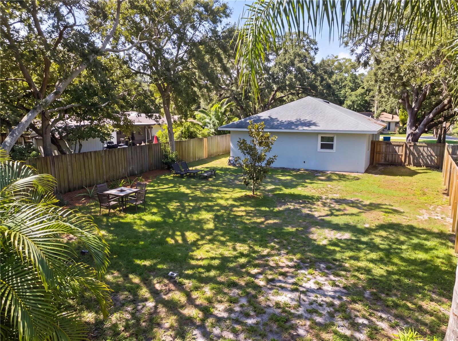 541 PLUMOSA AVE — photo 17